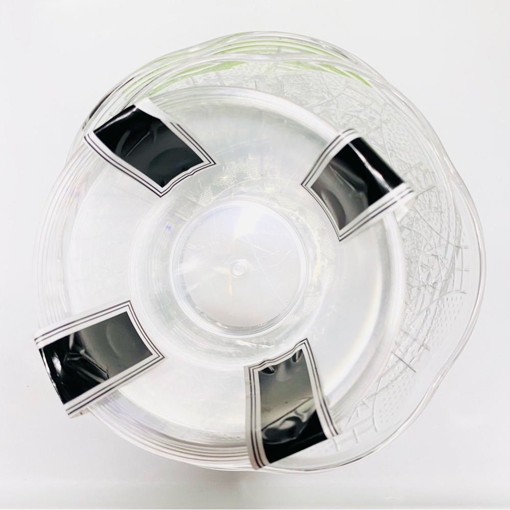 Twelve (12) Plastic Bowls - Picture 3 of 3